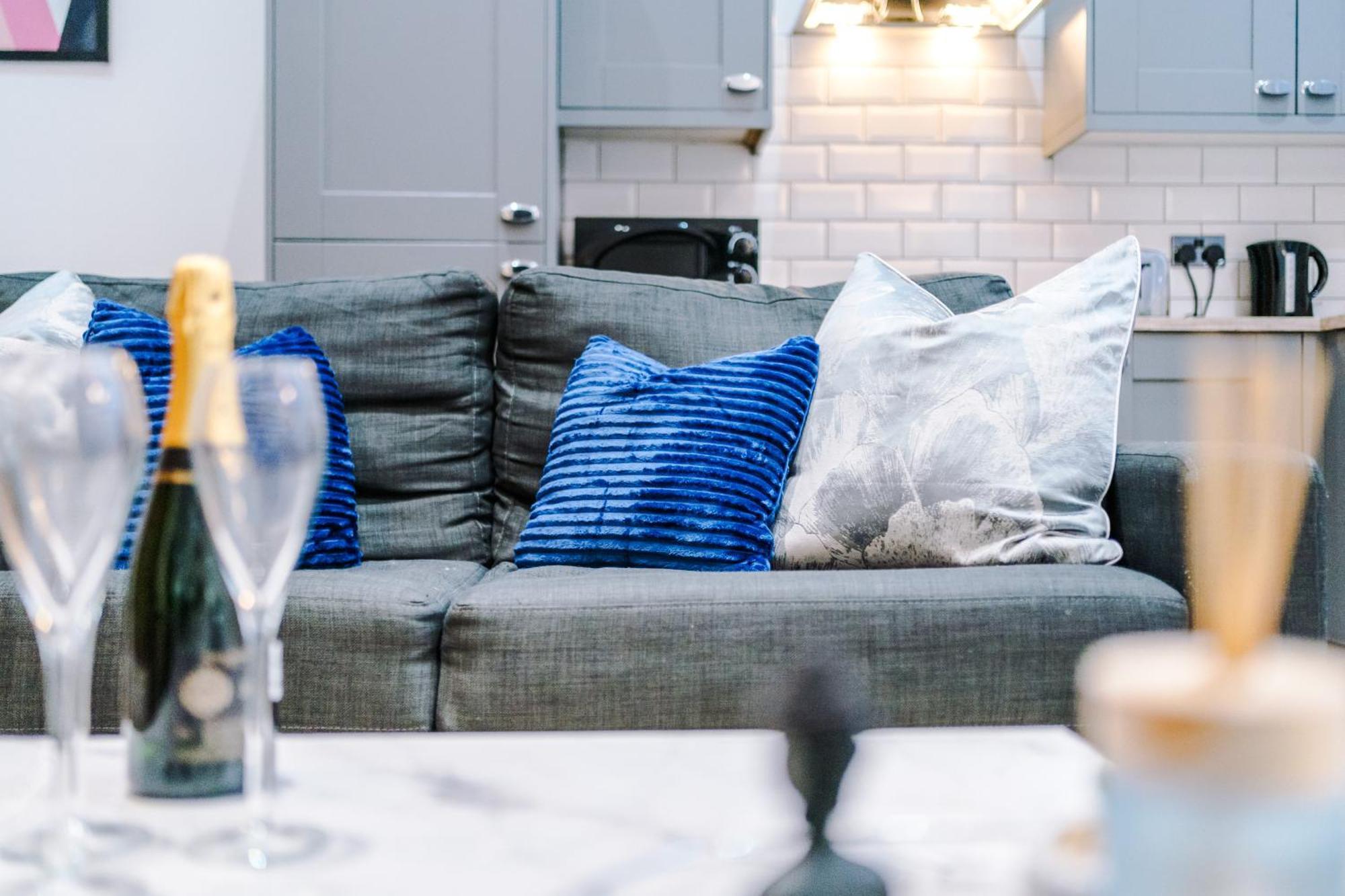 Modern 2-Bedroom Apt In The Heart Of City Centre Liverpool Exterior foto