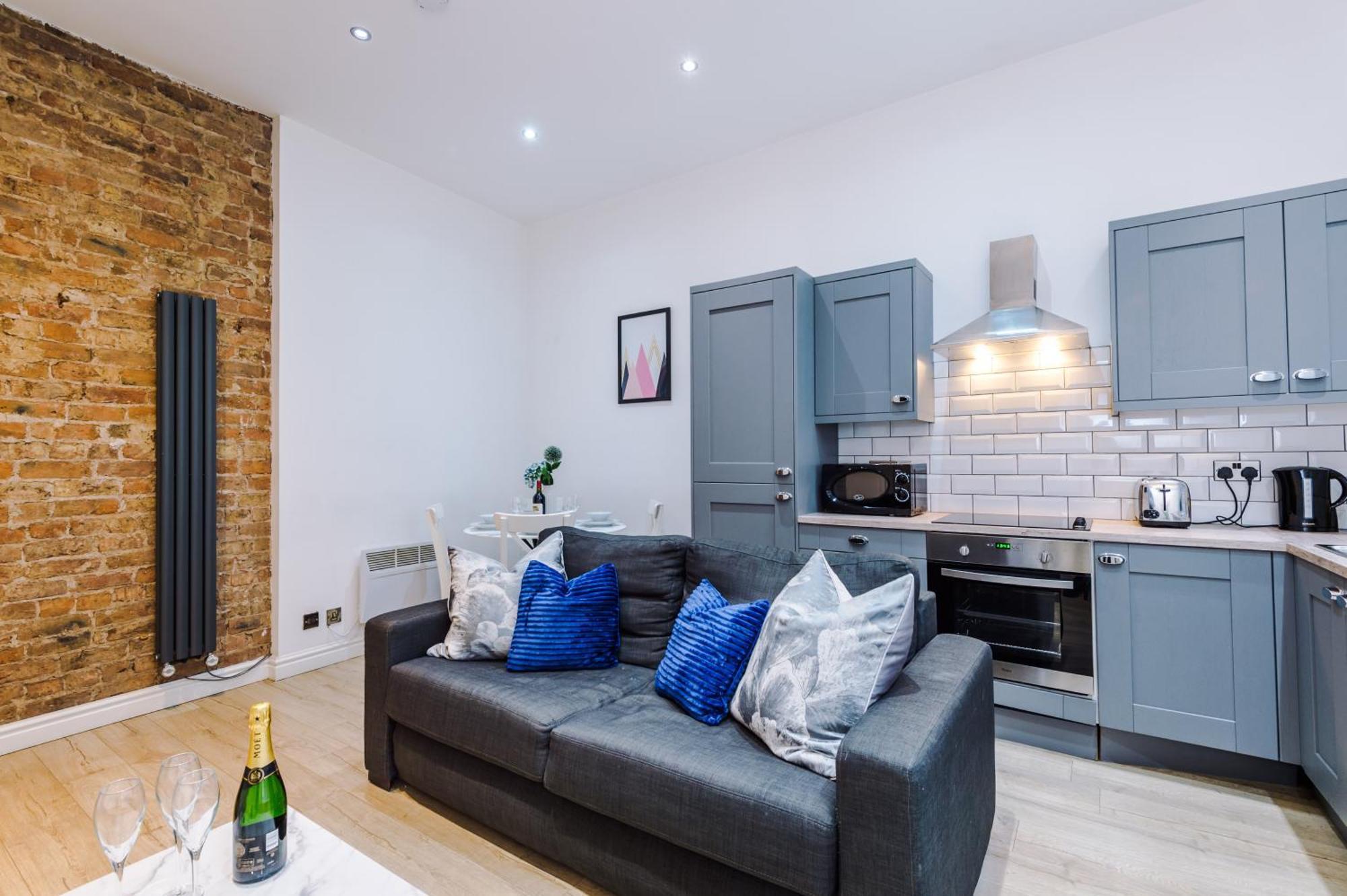 Modern 2-Bedroom Apt In The Heart Of City Centre Liverpool Exterior foto