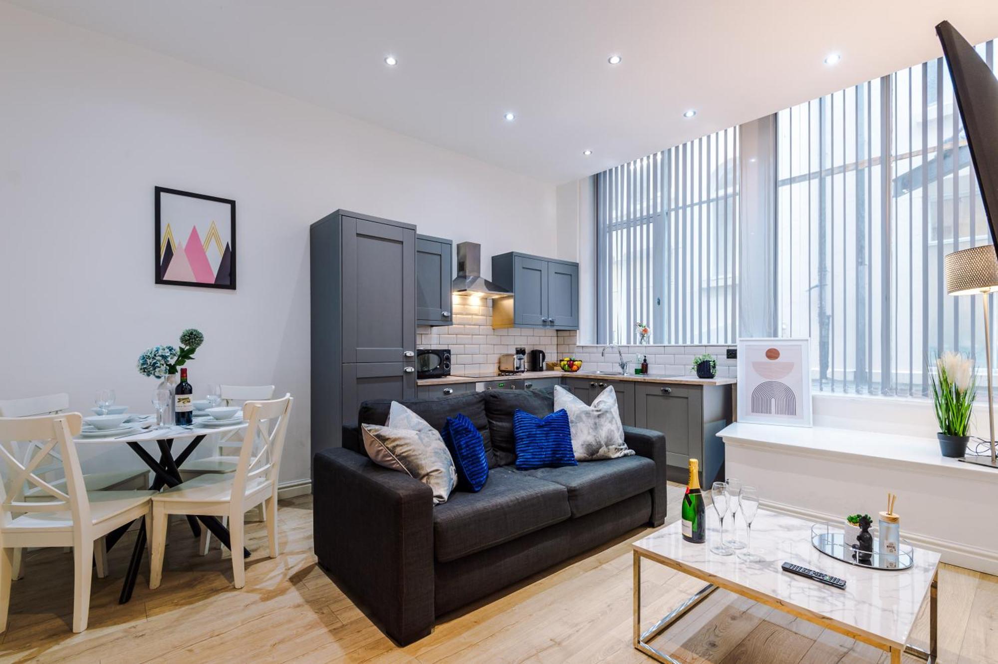 Modern 2-Bedroom Apt In The Heart Of City Centre Liverpool Exterior foto